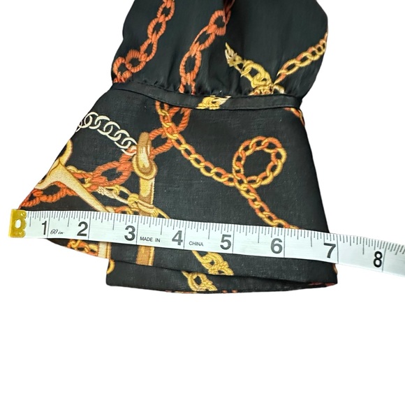 WORTHINGTON BRAND CHAIN PRINT BLOUSE W/3 BUTTON NECKLINE AND ATTACHED TIE. - Picture 14 of 16